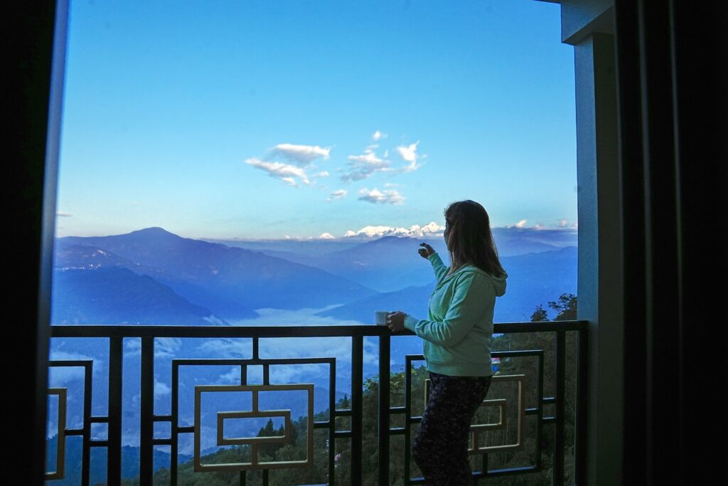 kanchenjunga view from best homestay kalimpong